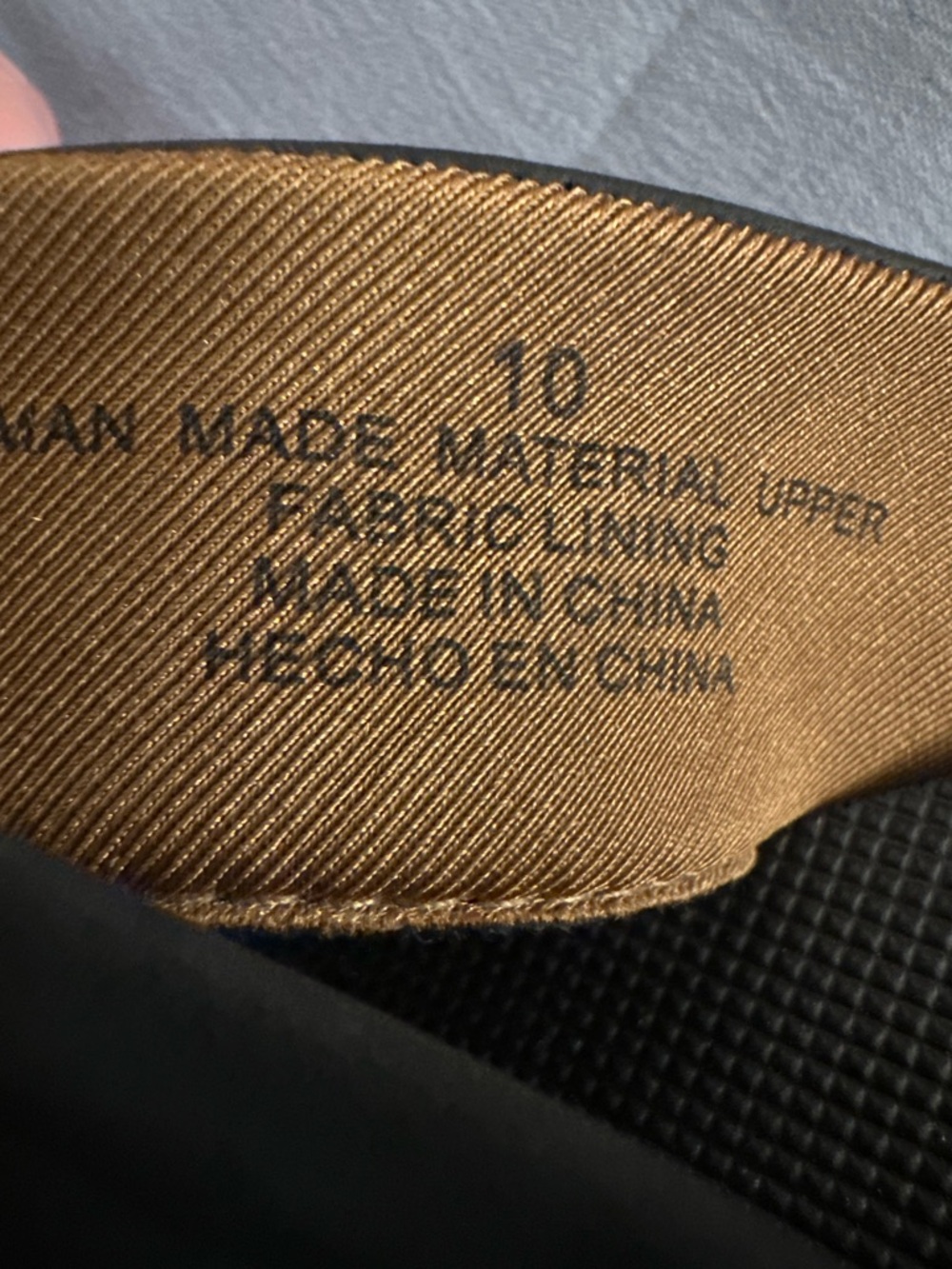 Flojos Men's Black and Tan Flip Flops - Picture 3 of 3
